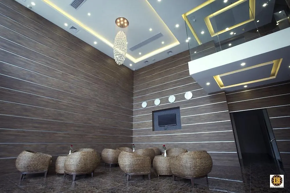 Elegant Hotel Pyi Thar Yar Yangon