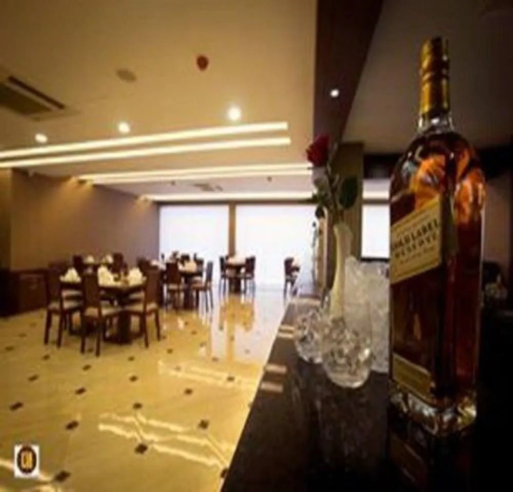 Elegant Hotel Pyi Thar Yar Yangon